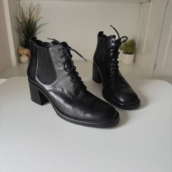 Vintage Y2K Cole Haan Black Leather Lace Up Booties Size 7-7.5 - Picture 4 of 9